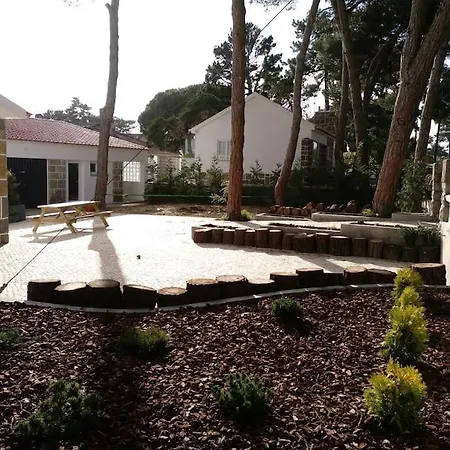 Banzao Pineforest Family &friends Pool Garden